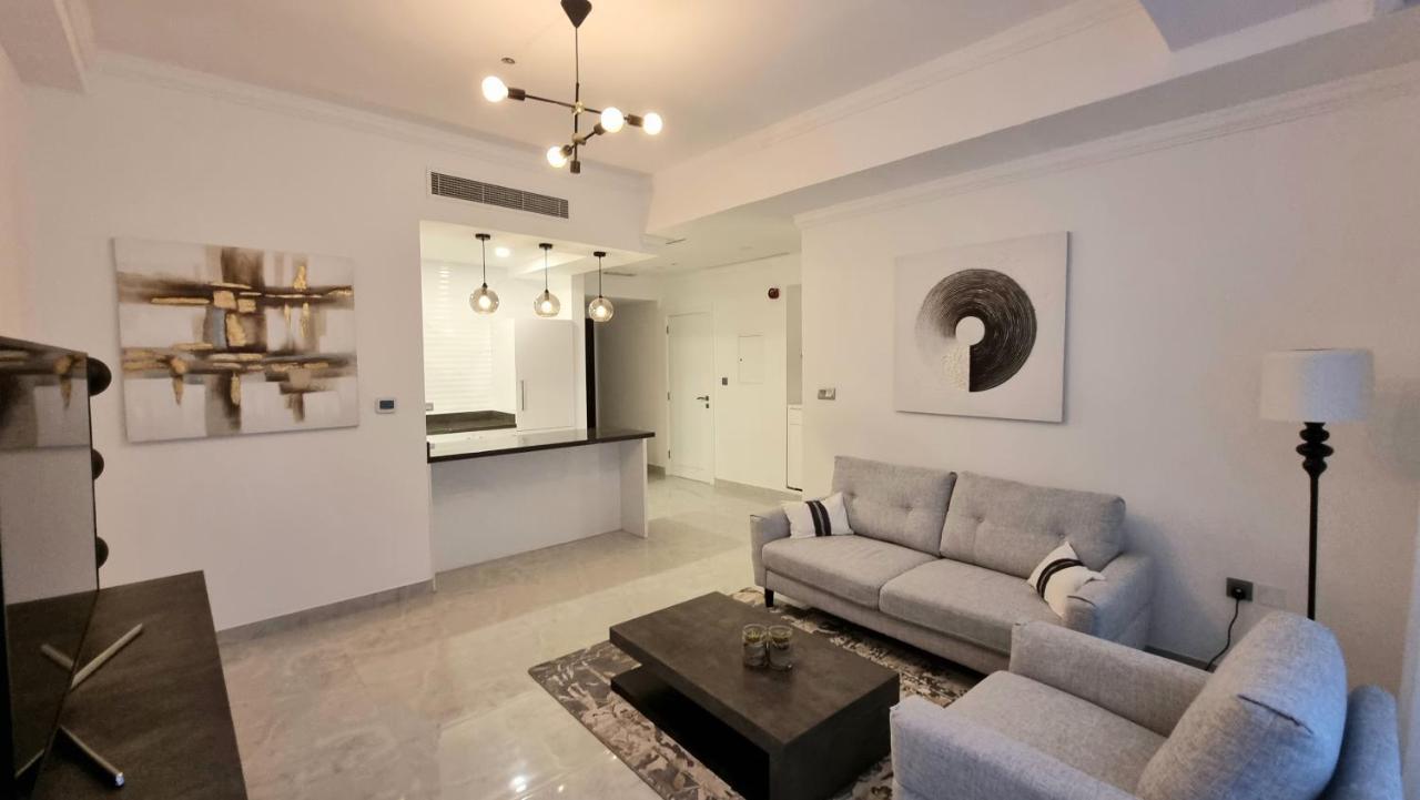 Awesome 1Br In Dubai Marina Appartamento Esterno foto